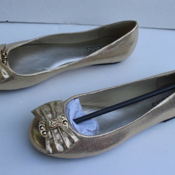 GUESS Womens Girl Friend Ferne Gold Fabric Ballet Flats Shoes with Bow ALL SIZE - Picture 8 of 8